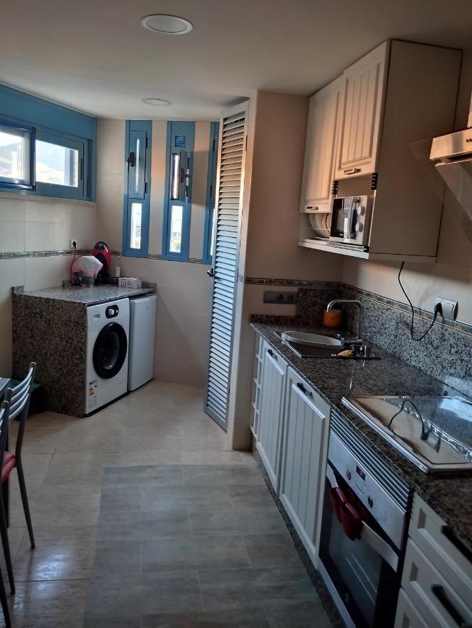 Estudio Con Cocina-Comedor Independiente เบนิดอร์ม ภายนอก รูปภาพ